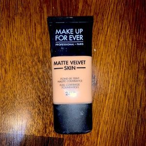 makeup forever foundation